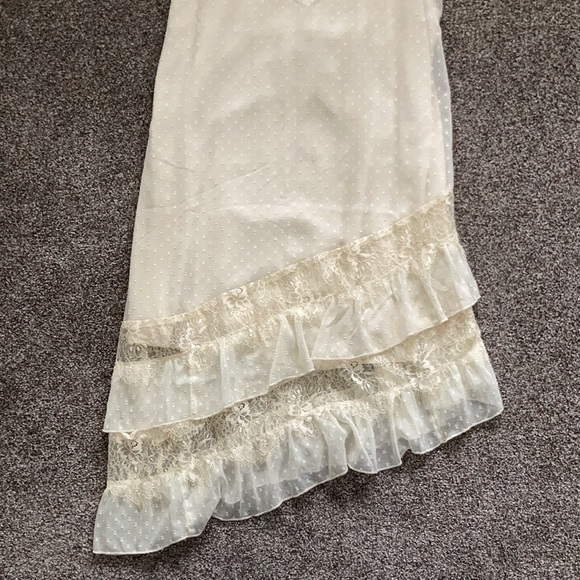 Cute Asymmetrical Dress - Size M - Picture 4 of 10